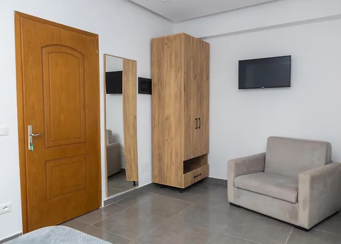 Blue Drymades Hotel 3*